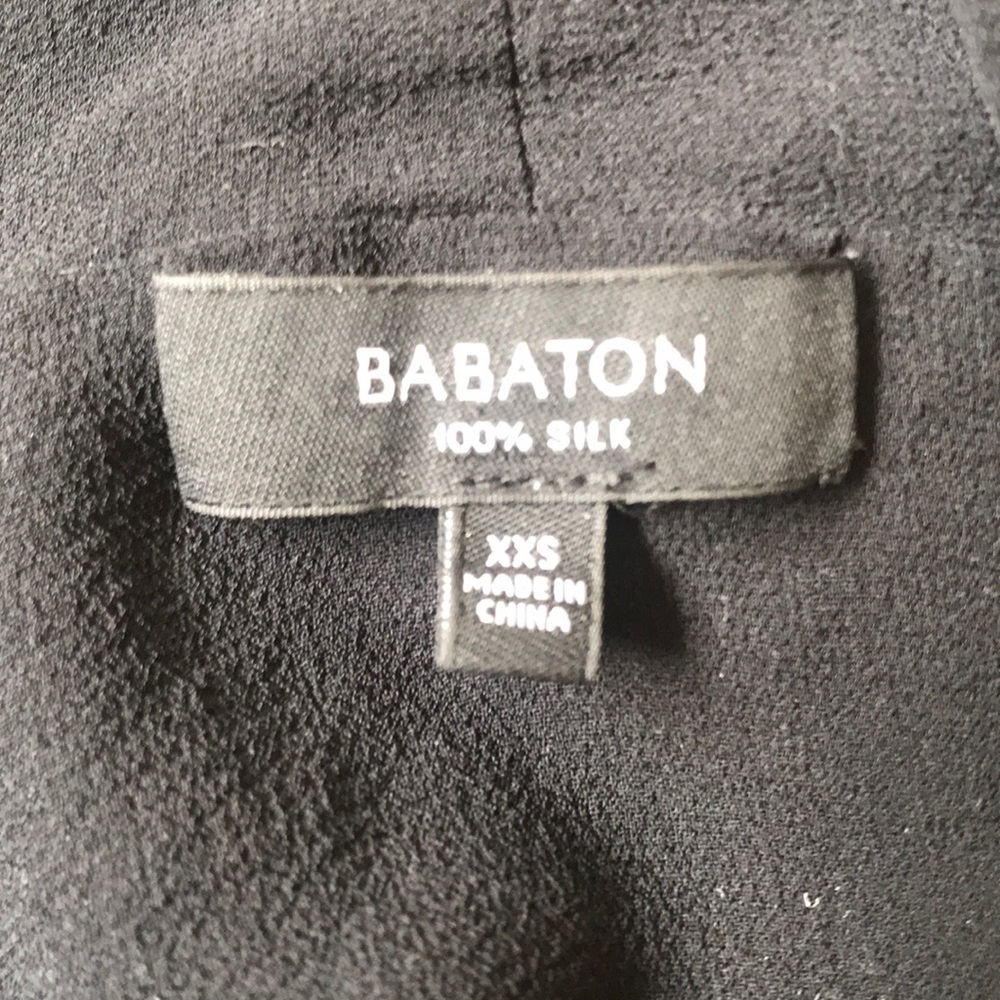 ARITZIA BABATON 100% silk wrap blouse